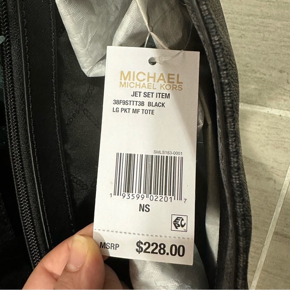 NWT Michael Kors Jet Set Large Pocket Tote - Picture 6 of 8